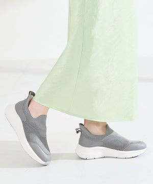 【TVCM放映中/瞬間フィット】ニット防水スニーカー/OT3799