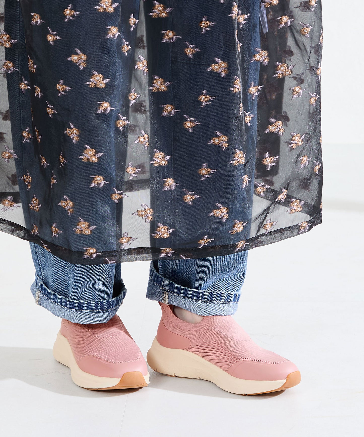 【TVCM放映中/瞬間フィット】ニット防水スニーカー/OT3799