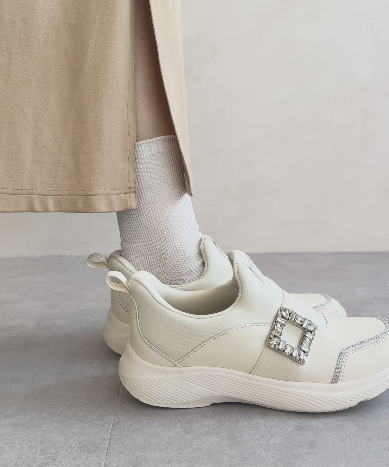 瞬間フィット】ビジューバックルスニーカー/OT3777 – ORIENTALTRAFFIC