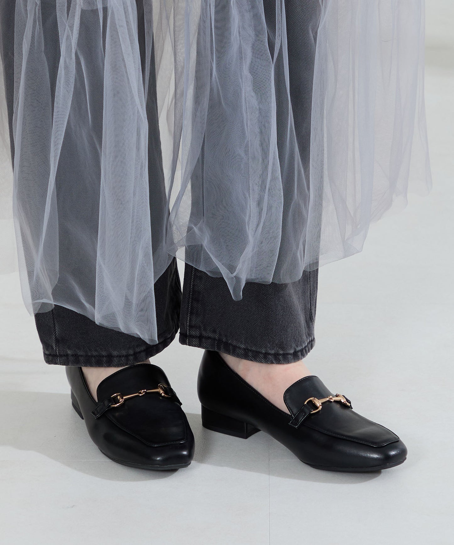 【跳べるパンプス】スクエアトゥビットモチーフローファー/跳べるパンプスシリーズ累計150万足突破/R-3210