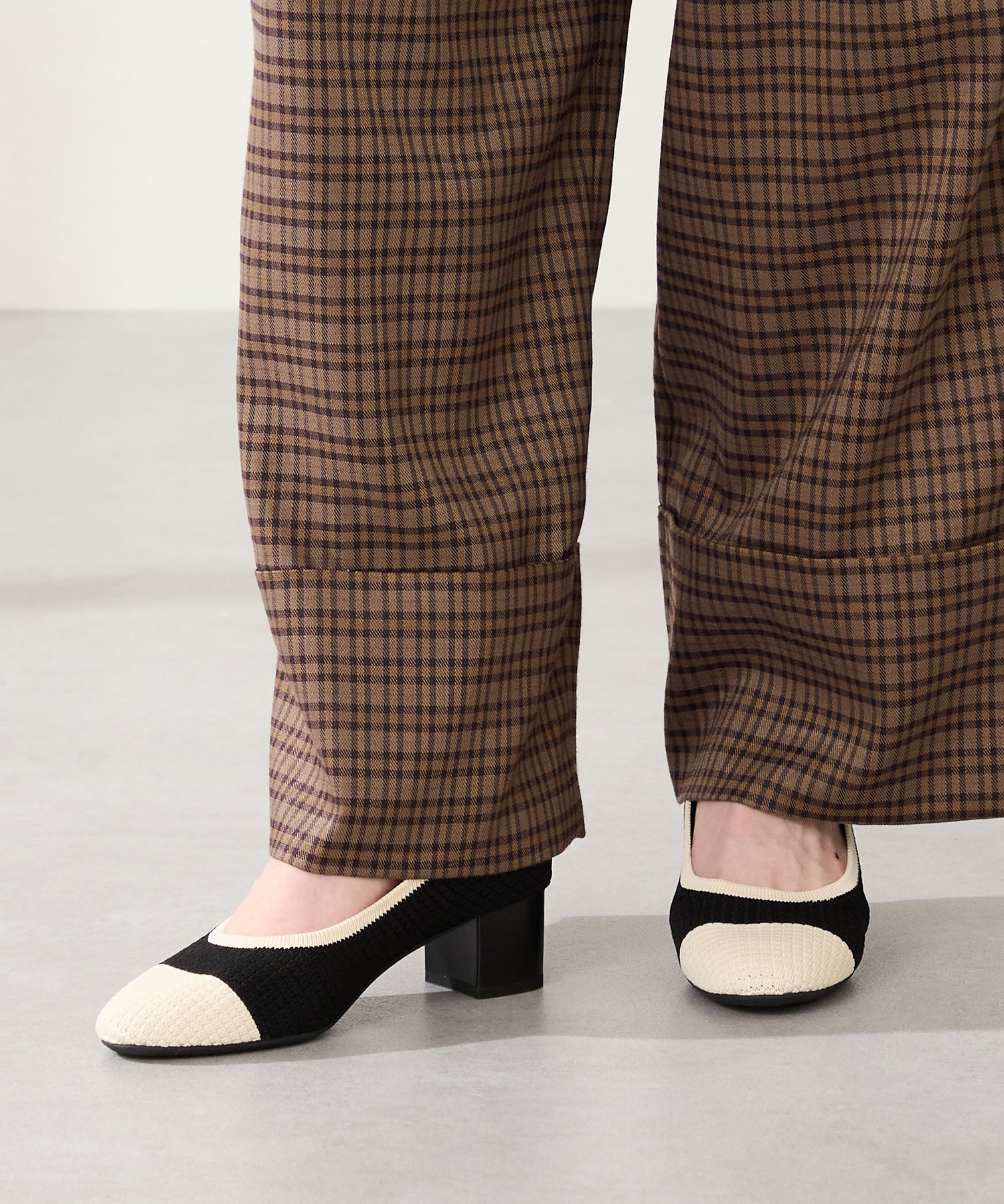 跳べるパンプス】ラウンドトゥニットヒール/跳べるパンプスシリーズ