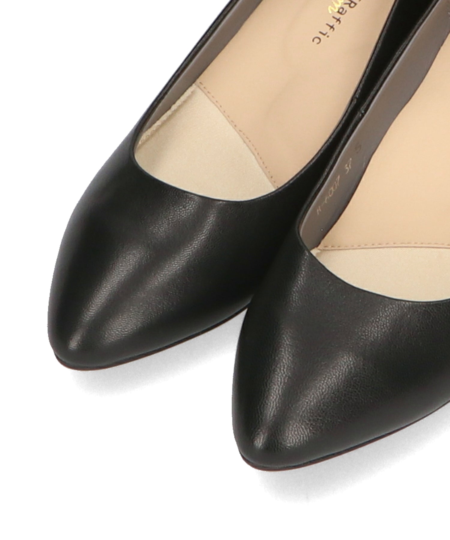 跳べるパンプス/本革使用】ミドルヒールプレーンパンプス/R-6007