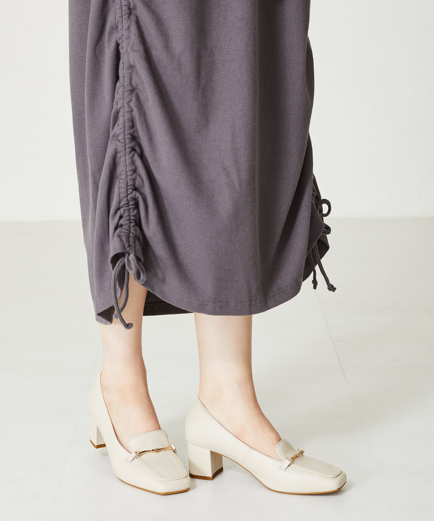 跳べるパンプス/本革使用】スクエアトゥビットヒールローファー/R-6008